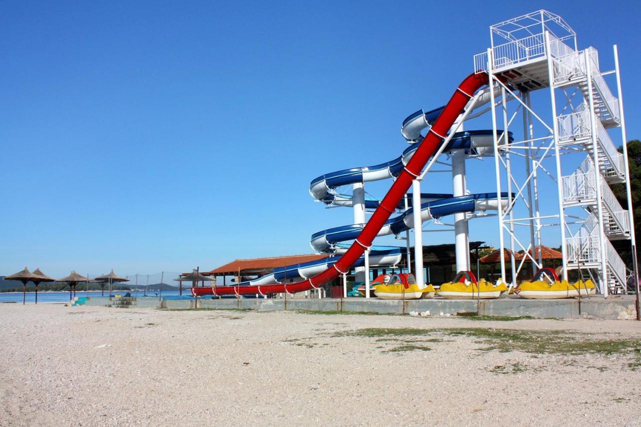 Apartments With A Parking Space Biograd Na Moru, Biograd - 5899 Buitenkant foto